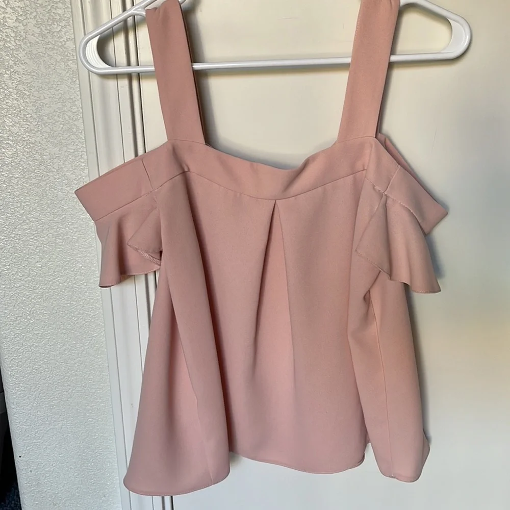 TOP SHOP baby pink cold shoulder blouse - Picture 2 of 3